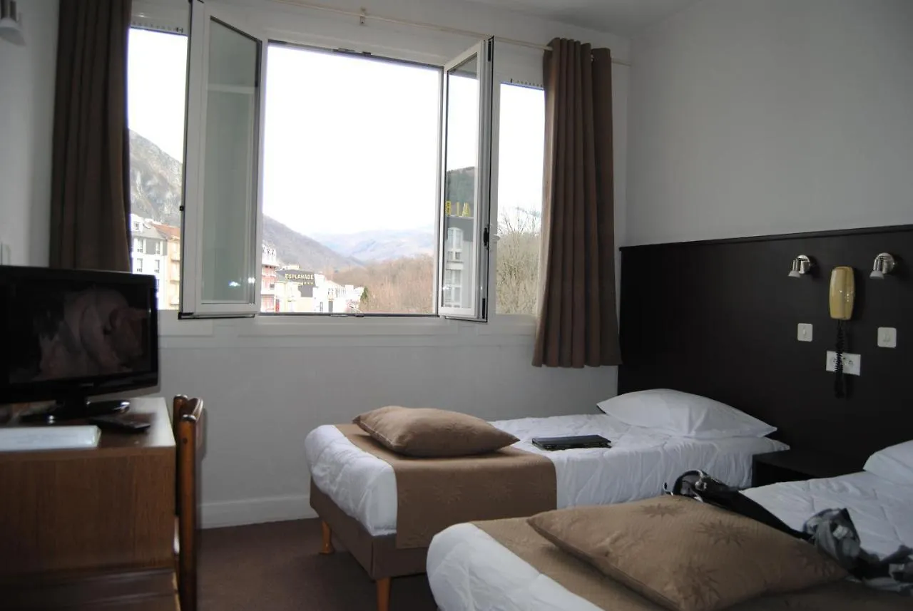 Adonis Lourdes - Notre Dame De La Sarte Hotel 3*,